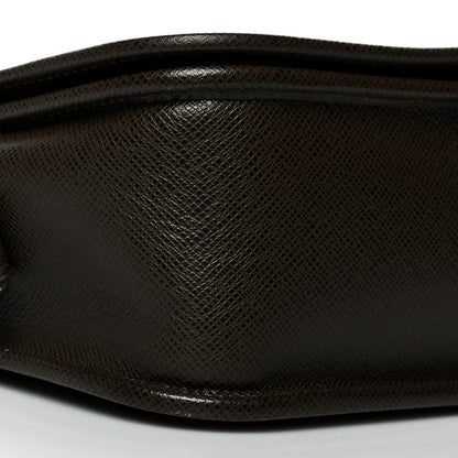 Louis Vuitton Taiga Andrei Messenger Bag Grizzli 8 of 11