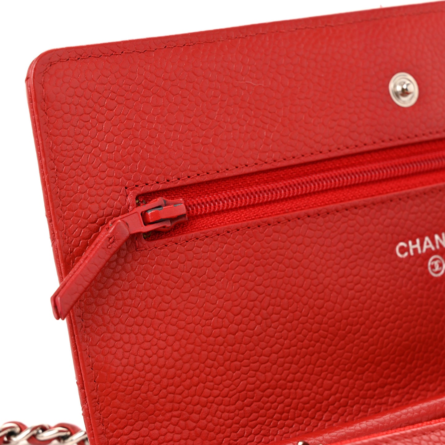 Caviar Quilted Wallet On Chain WOC Red