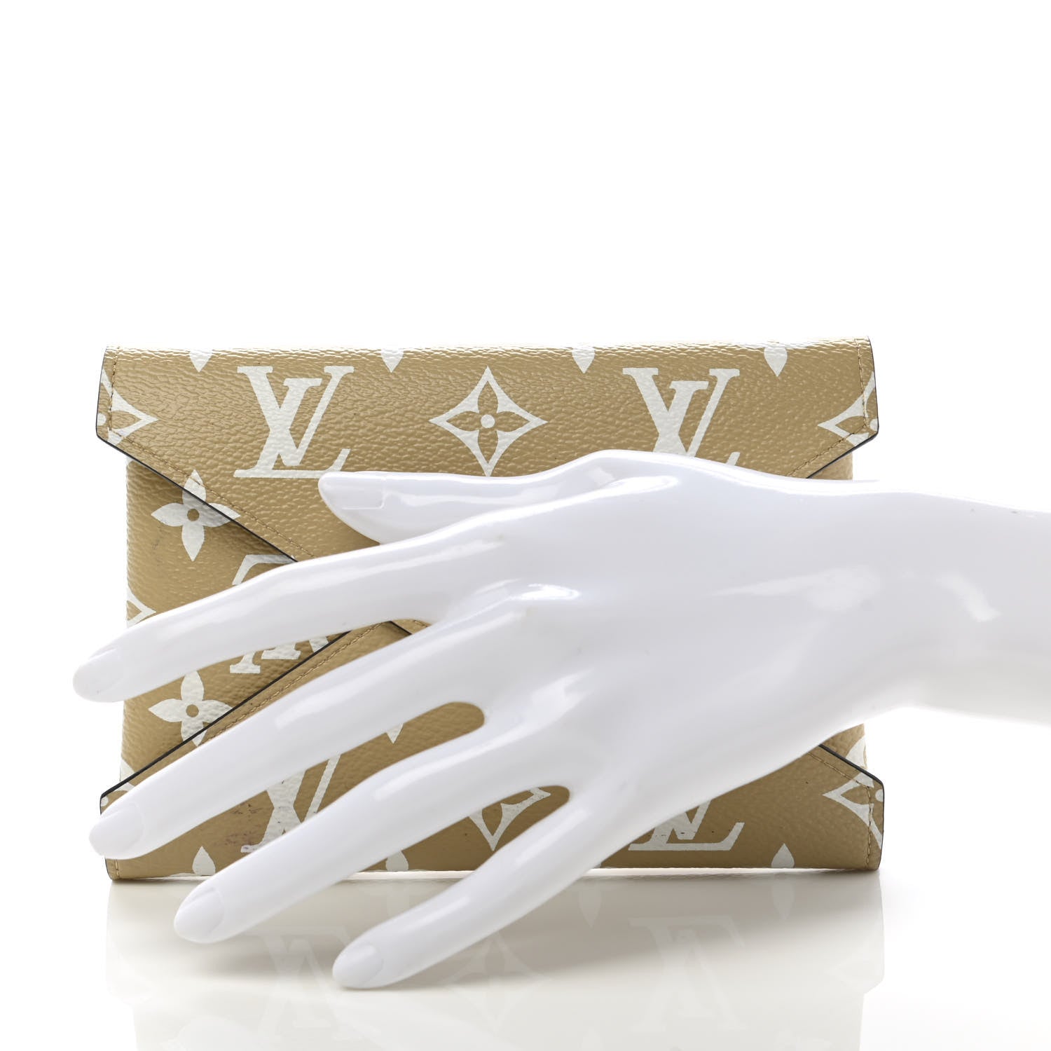 Louis Vuitton Monogram Giant Medium Kirigami Pochette Insert Beige 2 of 6