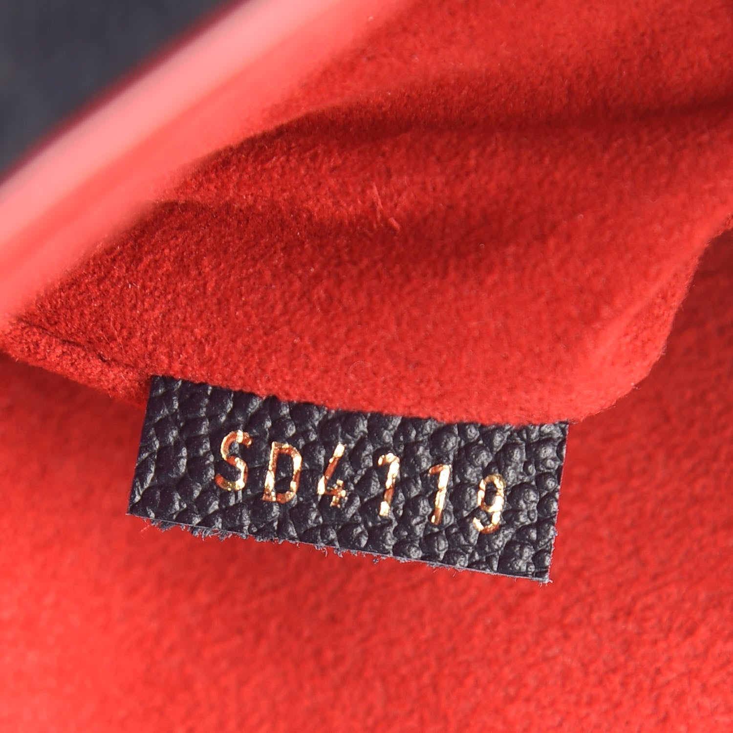 Louis Vuitton Empreinte Georges MM Marine Rouge 8 of 10