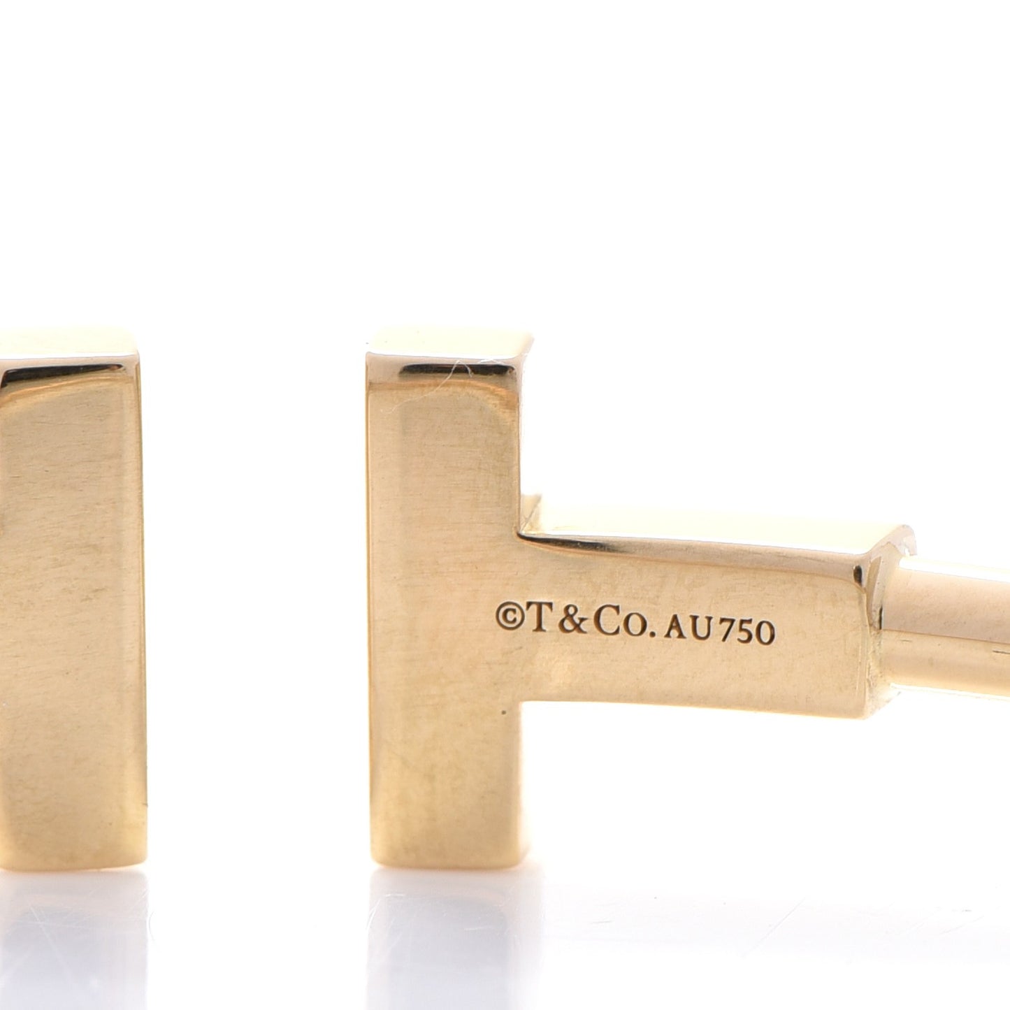 18K Yellow Gold T Wire Bracelet