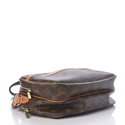 Louis Vuitton Monogram Reporter PM 4 of 15