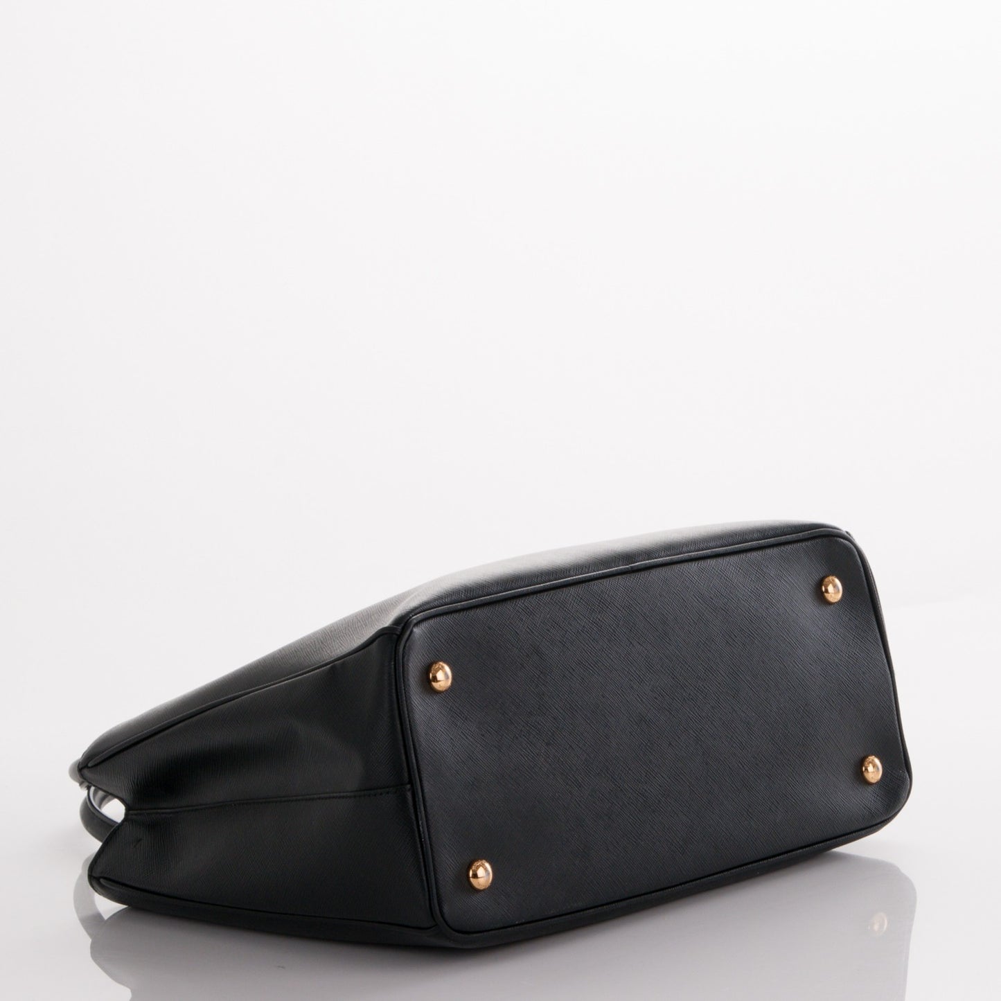 Saffiano Lux Medium Tote Nero Black