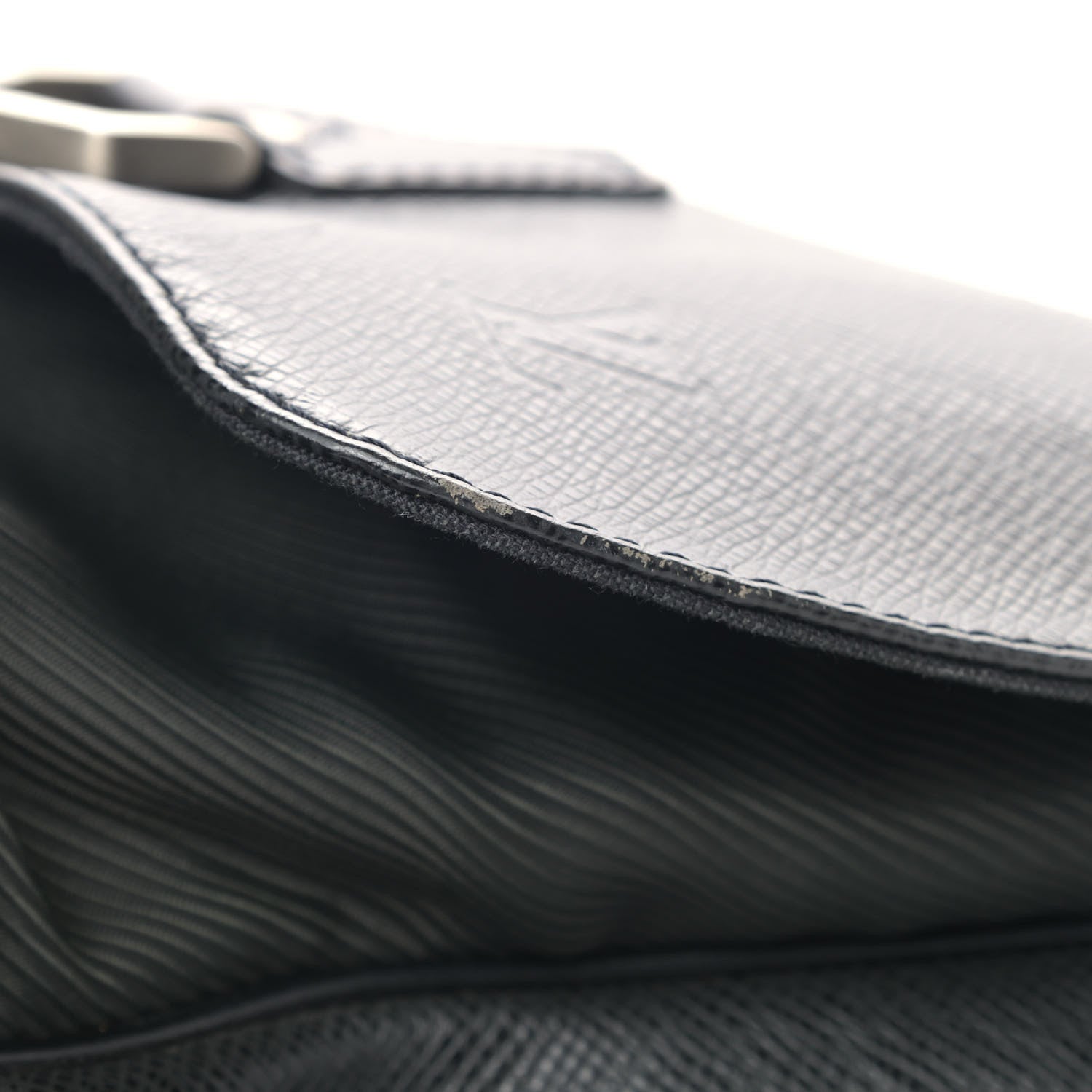 Louis Vuitton Taiga Dersou Messenger Bag Ardoise 12 of 17