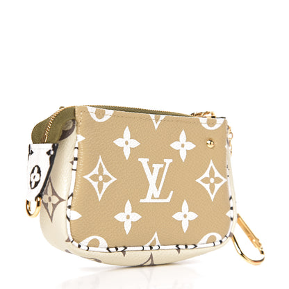 Louis Vuitton Monogram Giant Micro Pochette Accessories Kaki White 2 of 6