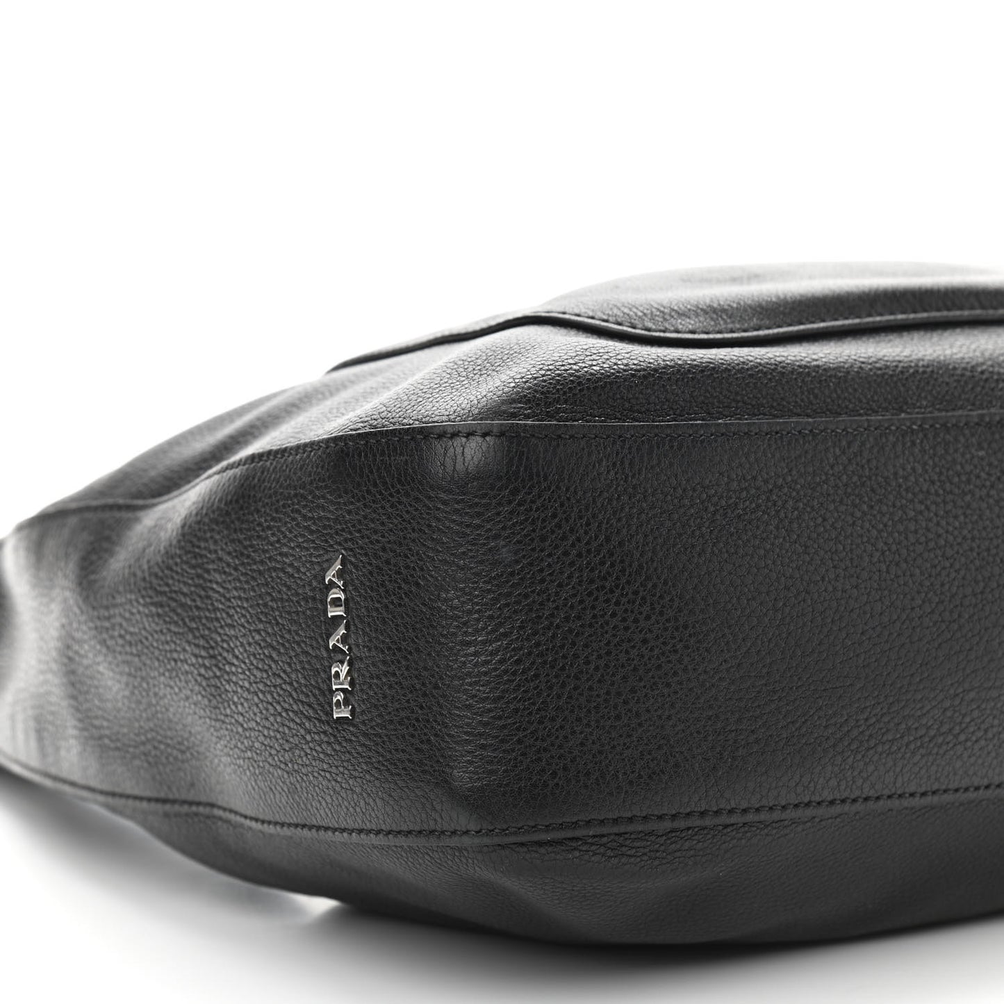 Vitello Daino Medium Pocket Hobo Bag Black