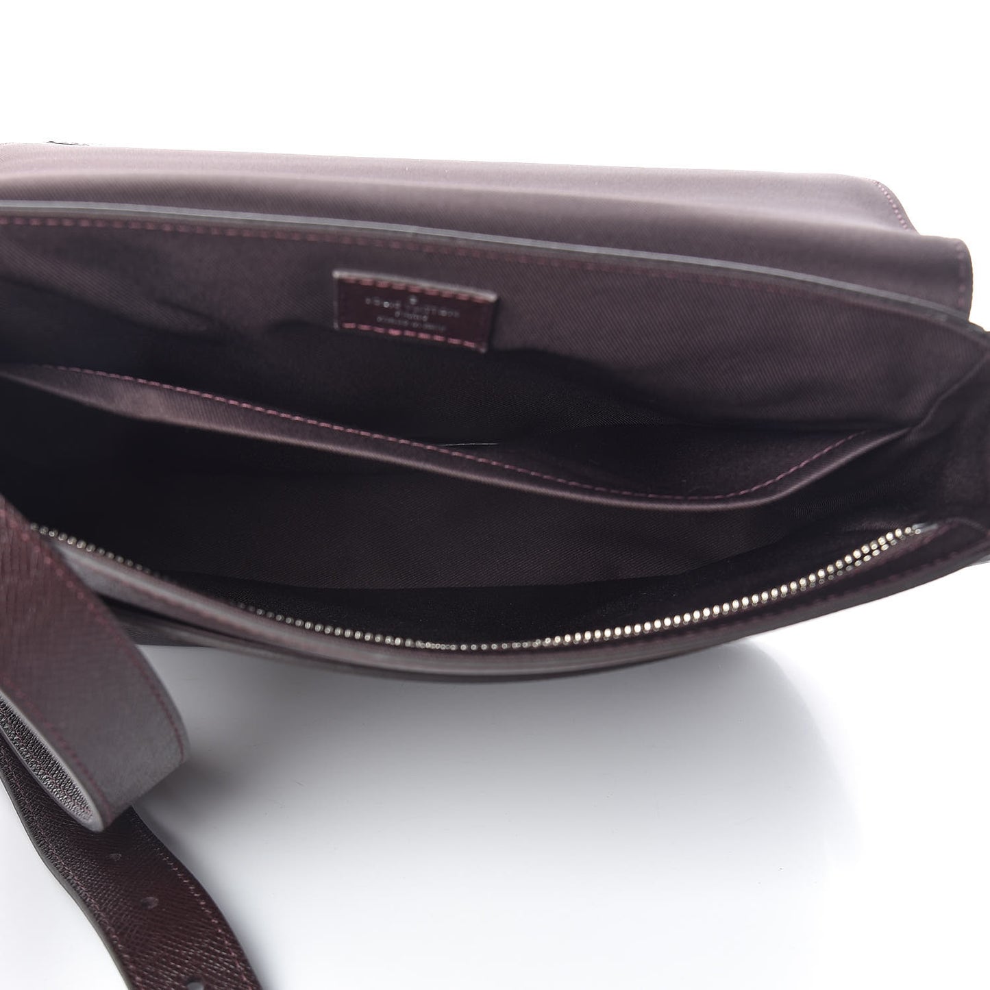 Taiga Roman PM Messenger Acajou