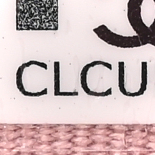 Caviar Quilted Passport Holder Pink