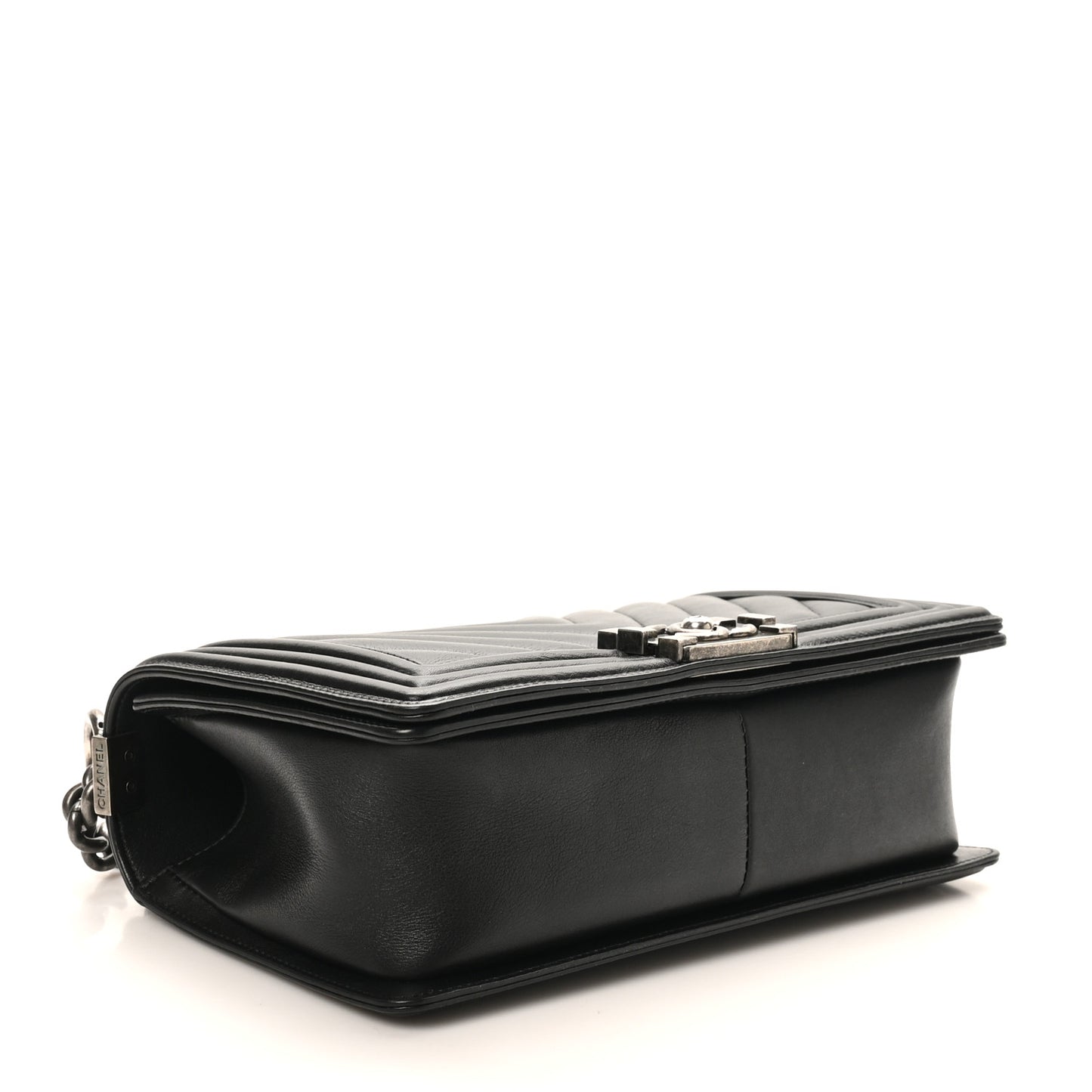 Calfskin Chevron Quilted Medium Boy Flap Black