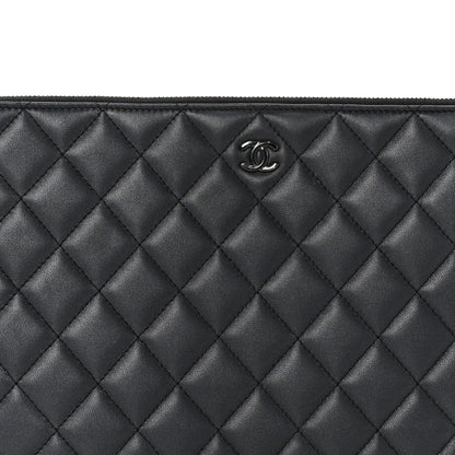 Chanel Lambskin Quilted Medium Cosmetic Case So Black 8 of 10