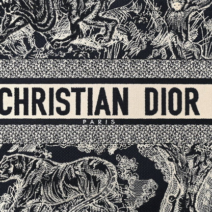 Christian Dior Canvas Embroidered Medium Toile De Jouy Reverse Book Tote Blue 8 of 10
