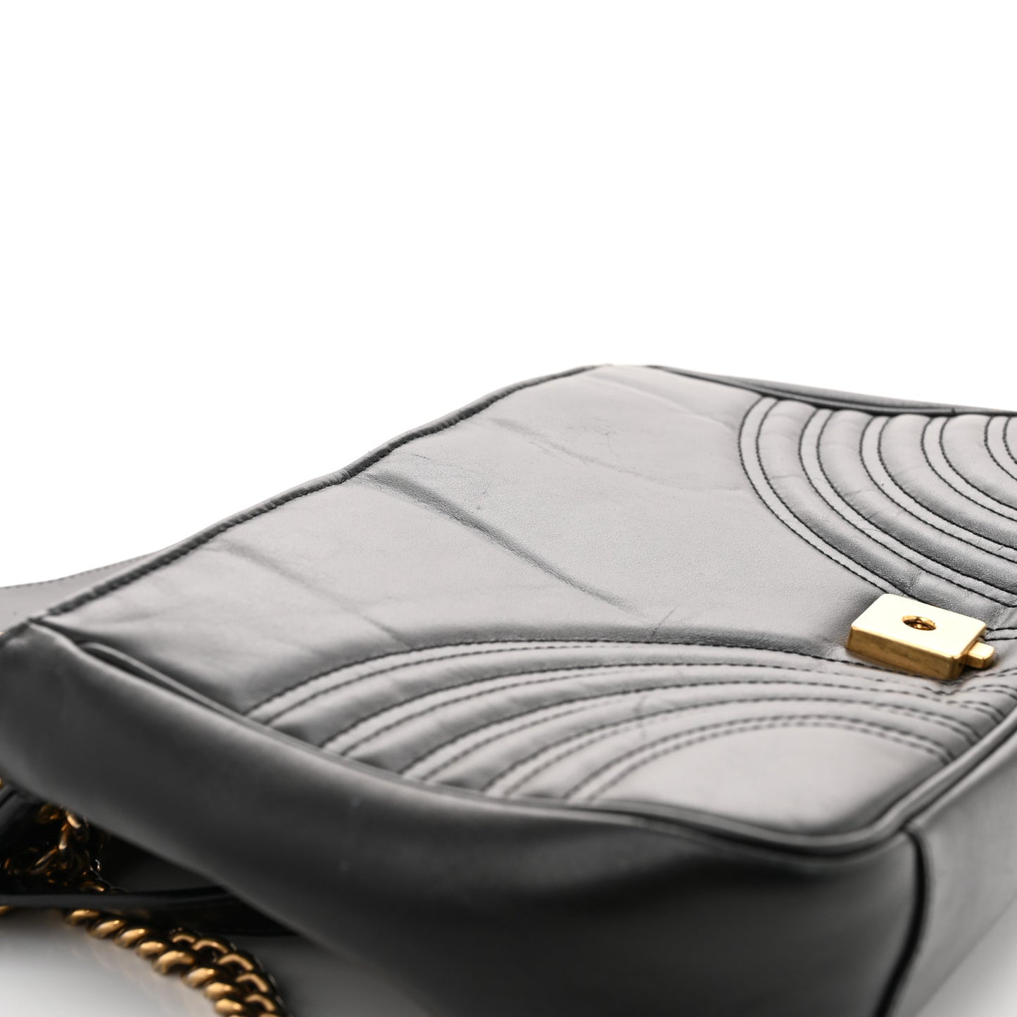 Calfskin Matelasse Medium GG Marmont Shoulder Bag Black