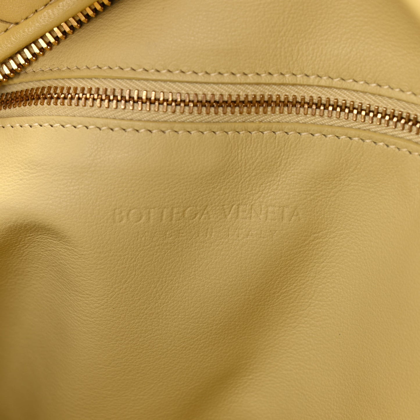 Nappa Intrecciato Medium Jodie Corn