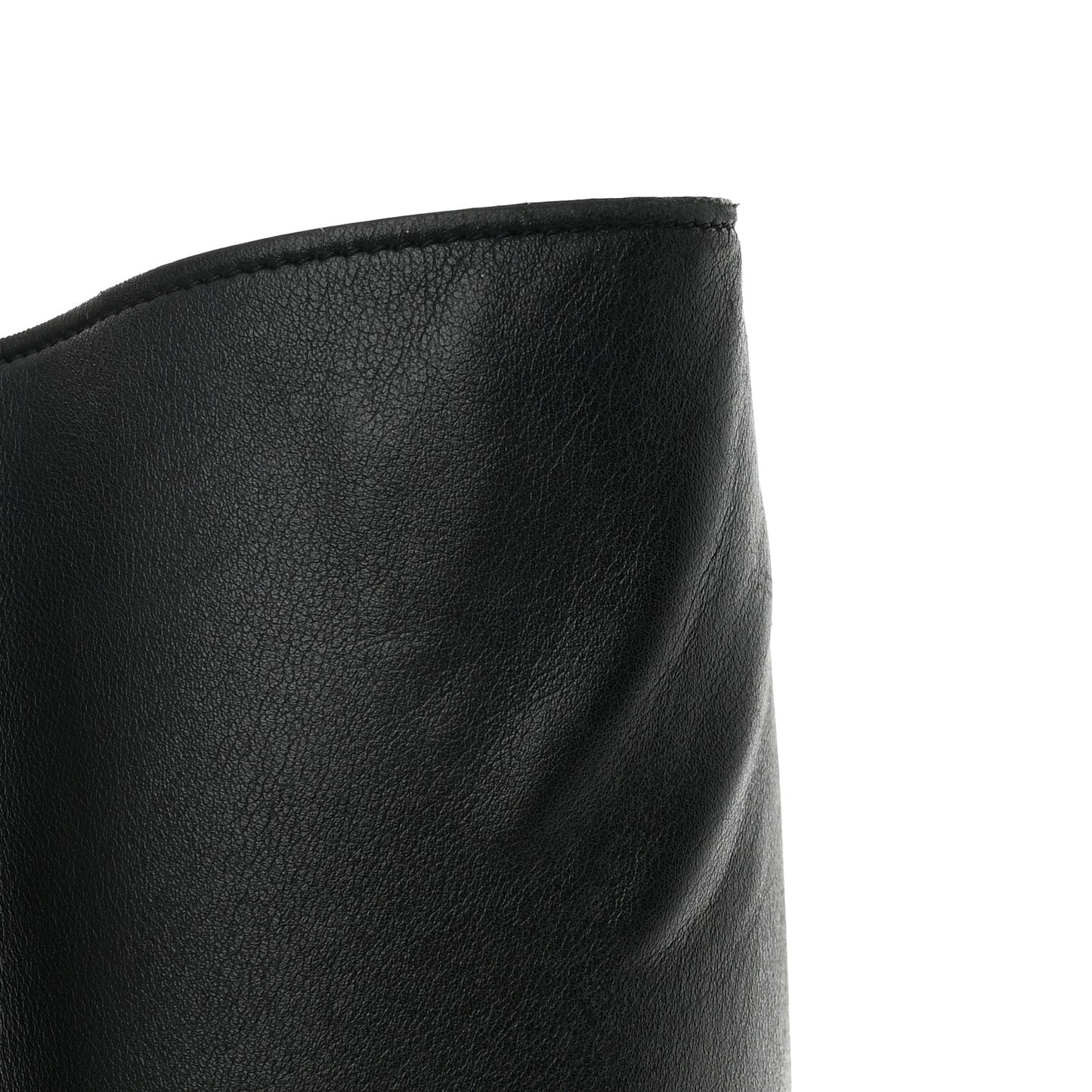 Smooth Calfskin Medium Luggage Black