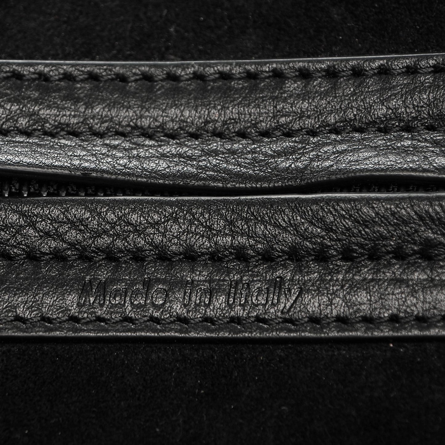 Supple Calfskin Medium Phantom Luggage Black