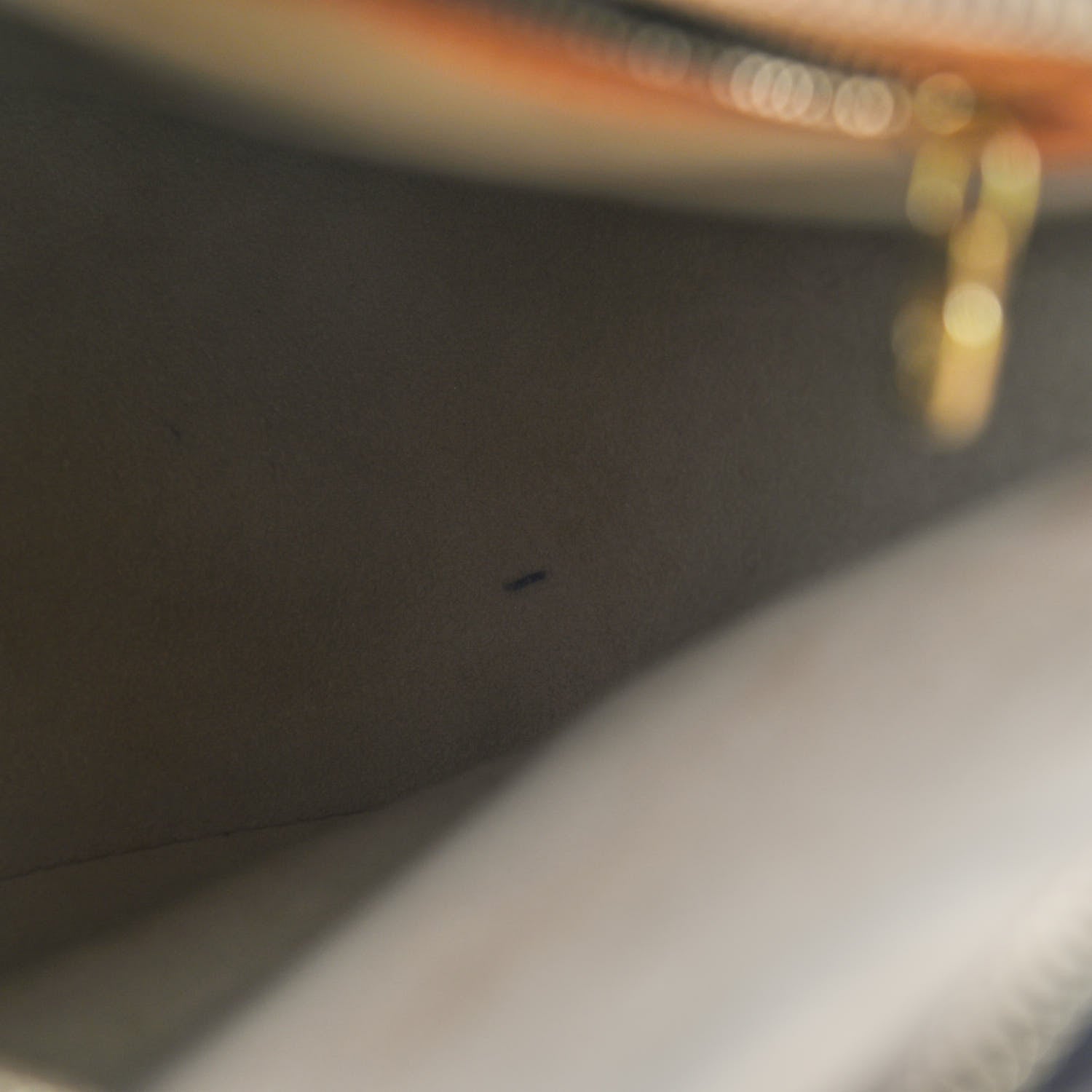 Louis Vuitton Monogram Looping GM 6 of 13