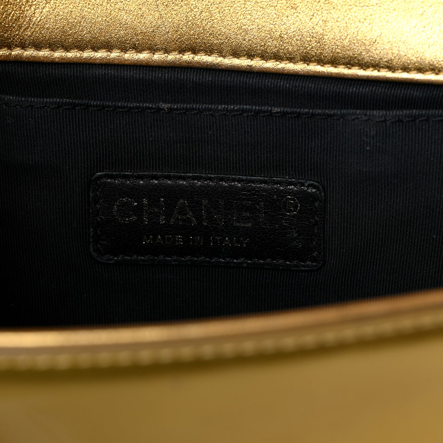 Metallic Patent Calfskin Quilted Medium Boy Flap Gold