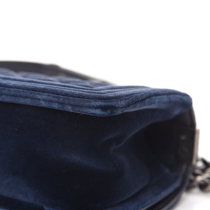 Chanel Velvet Quilted Small Boy Flap Marine Fonce 13 of 17
