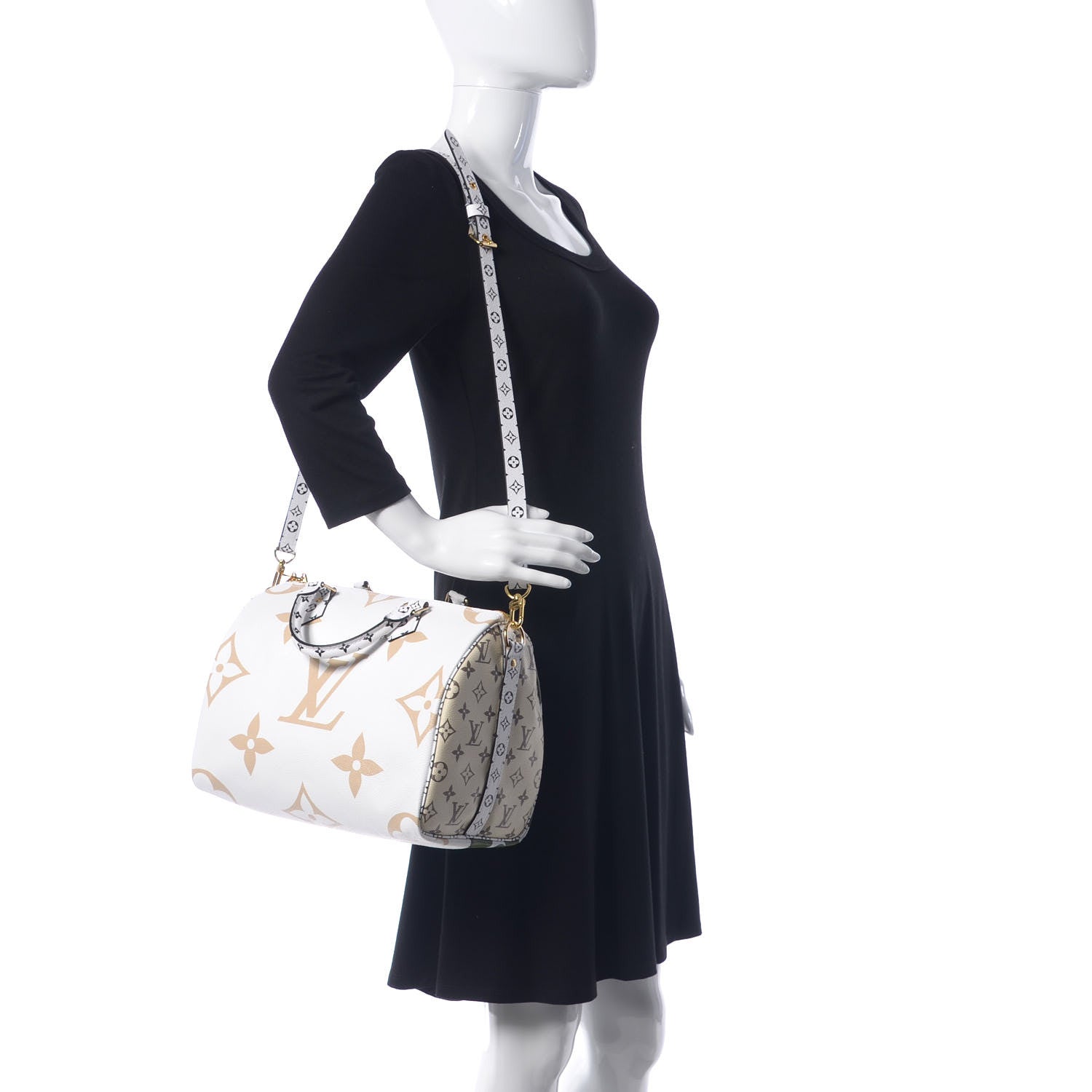 Louis Vuitton Monogram Giant Speedy Bandouliere 30 Kaki Beige 2 of 10
