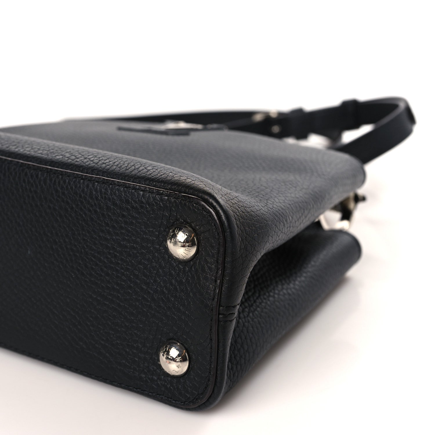 Louis Vuitton Taurillon Snakeskin Capucines BB Black 8 of 8