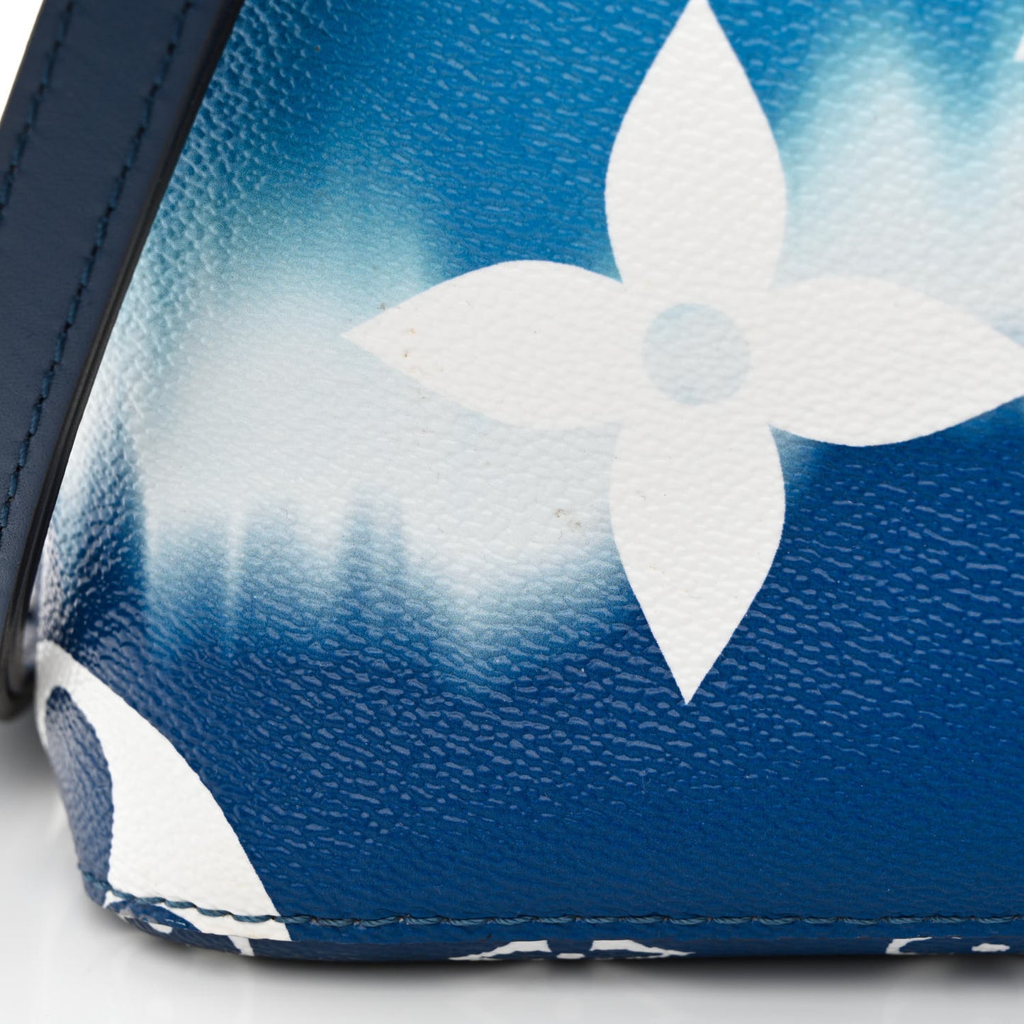 Monogram Escale Neonoe MM Blue