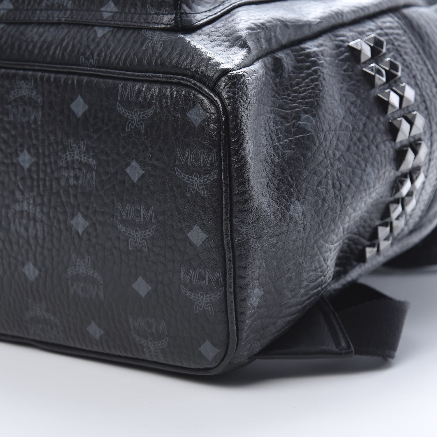 MCM Visetos Medium Side Studs Stark Backpack Black 10 of 15