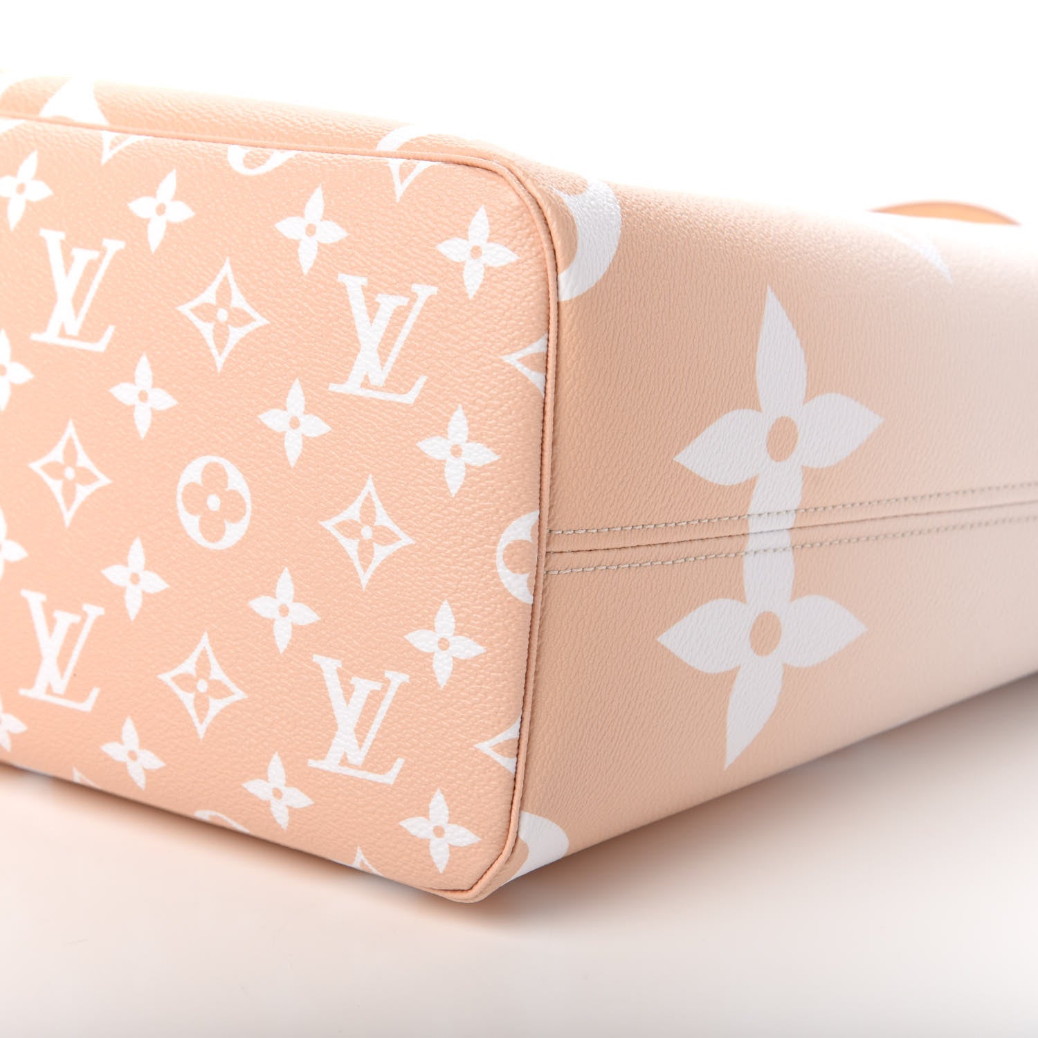 Louis Vuitton Monogram Giant By The Pool Neverfull MM Brume 7 of 11