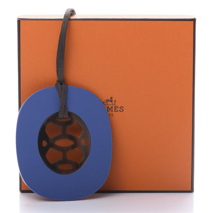 Hermes Buffalo Horn Lacquer Lift Necklace GM Bleu Saphir 6 of 6