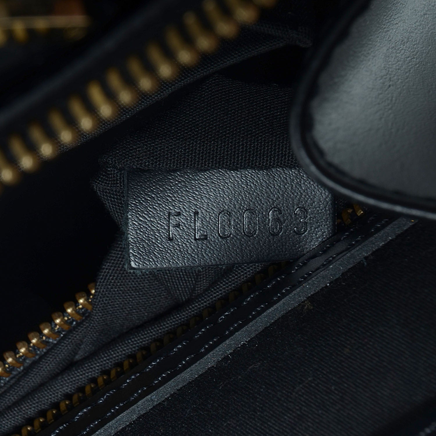 Louis Vuitton Epi Figari PM Black 7 of 7