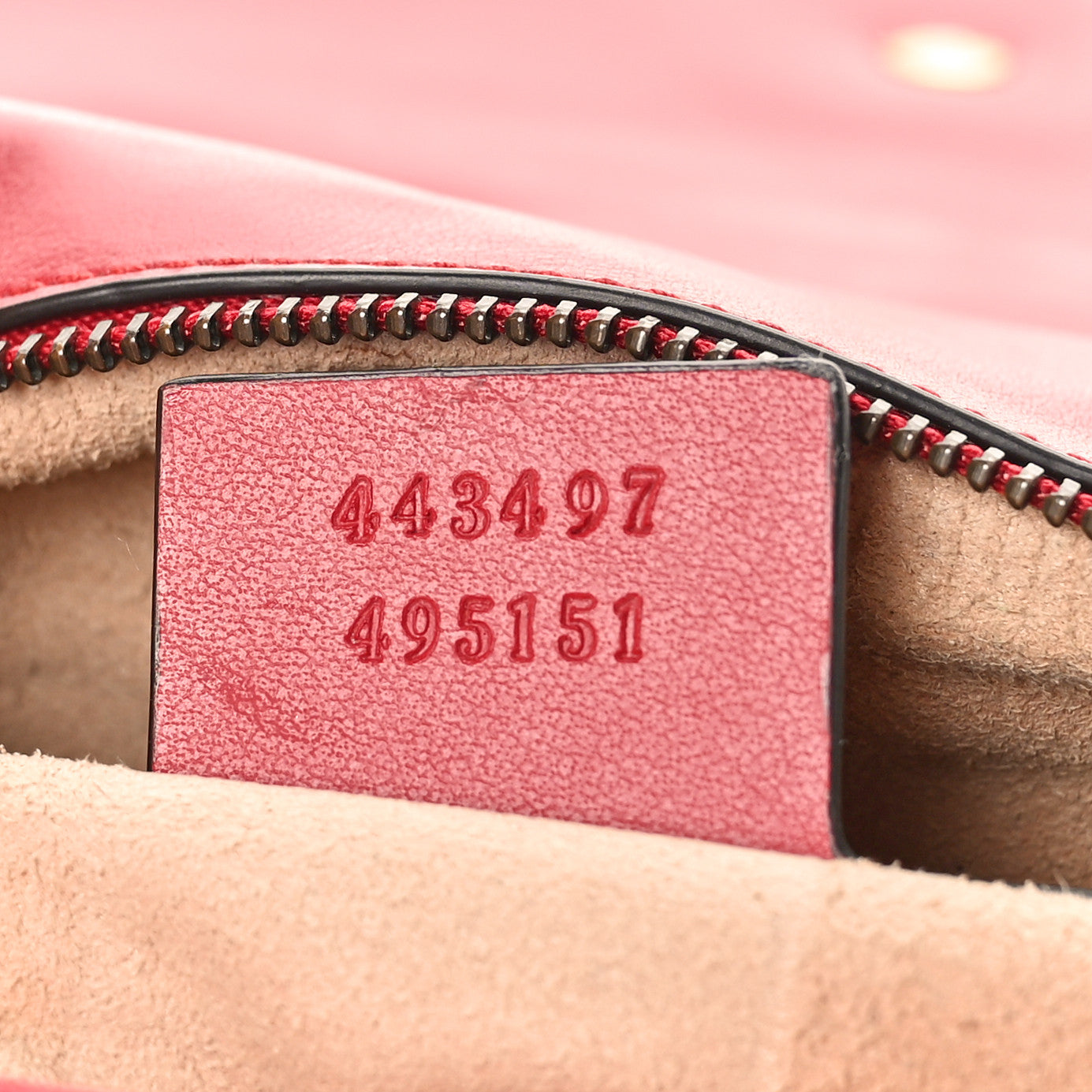 Calfskin Matelasse Small GG Marmont Shoulder Bag Hibiscus Red