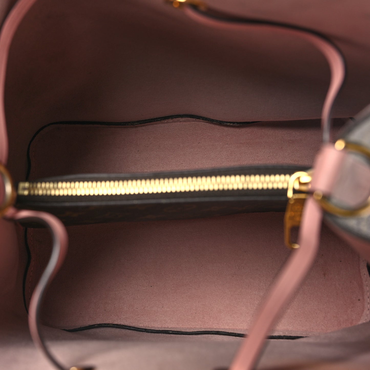 Monogram Neonoe MM Rose Poudre