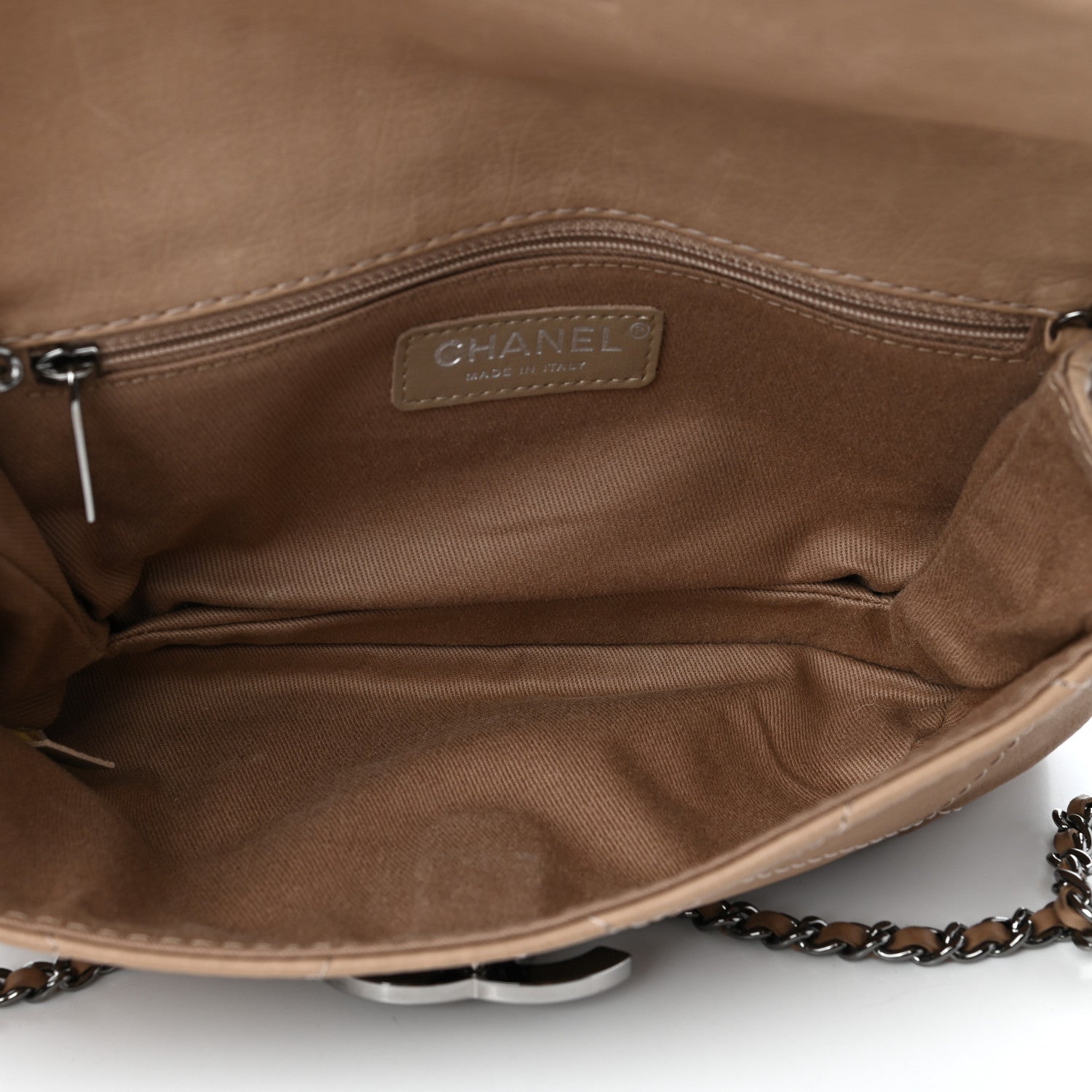 Chanel Washed Calfskin Diamond Stitch Hamptons Clutch With Chain Dark Beige 5 of 10