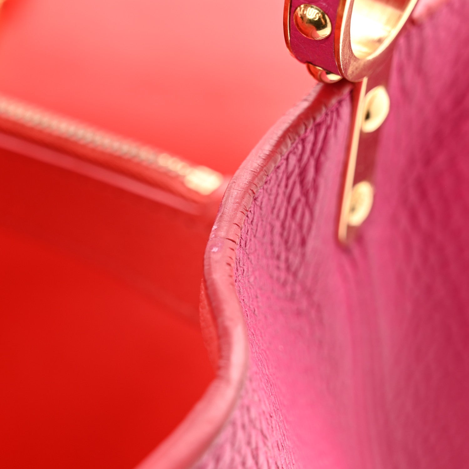 Louis Vuitton Taurillon Capucines MM Hibiscus Flamingo 12 of 12