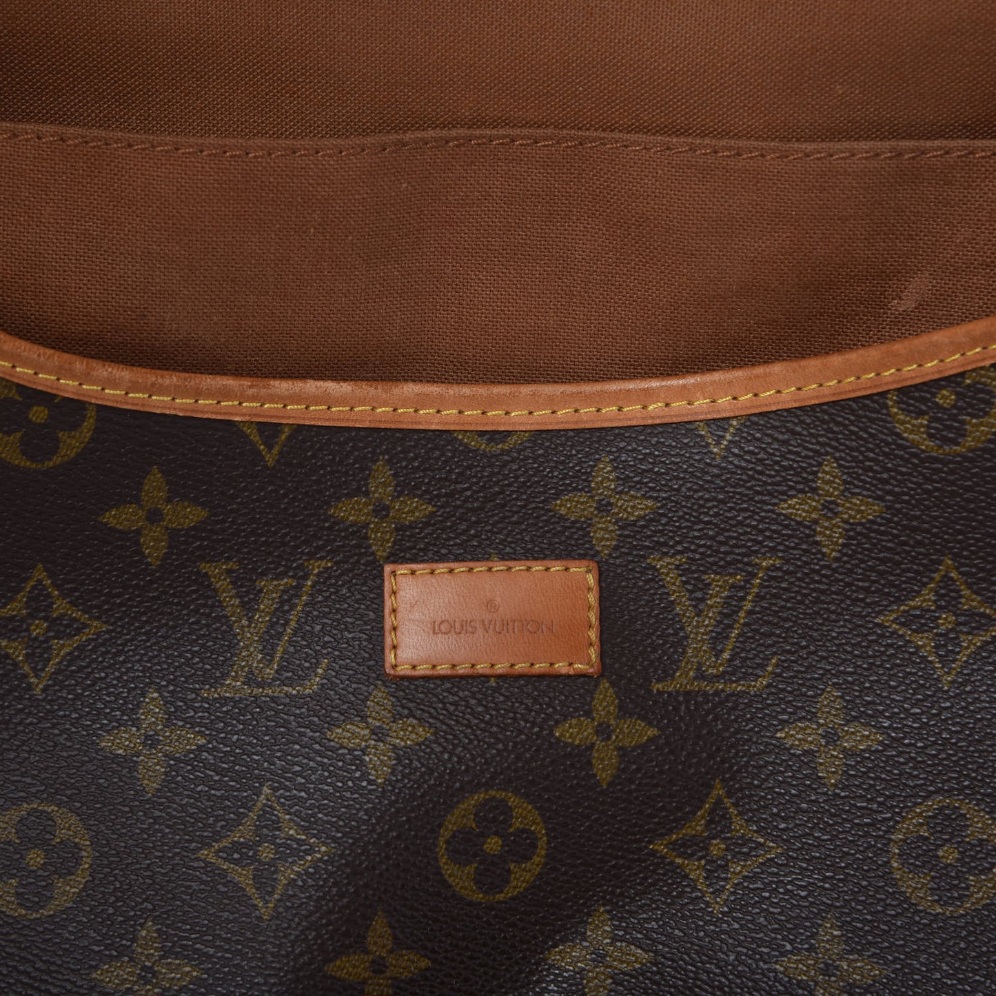 Monogram Saumur 35