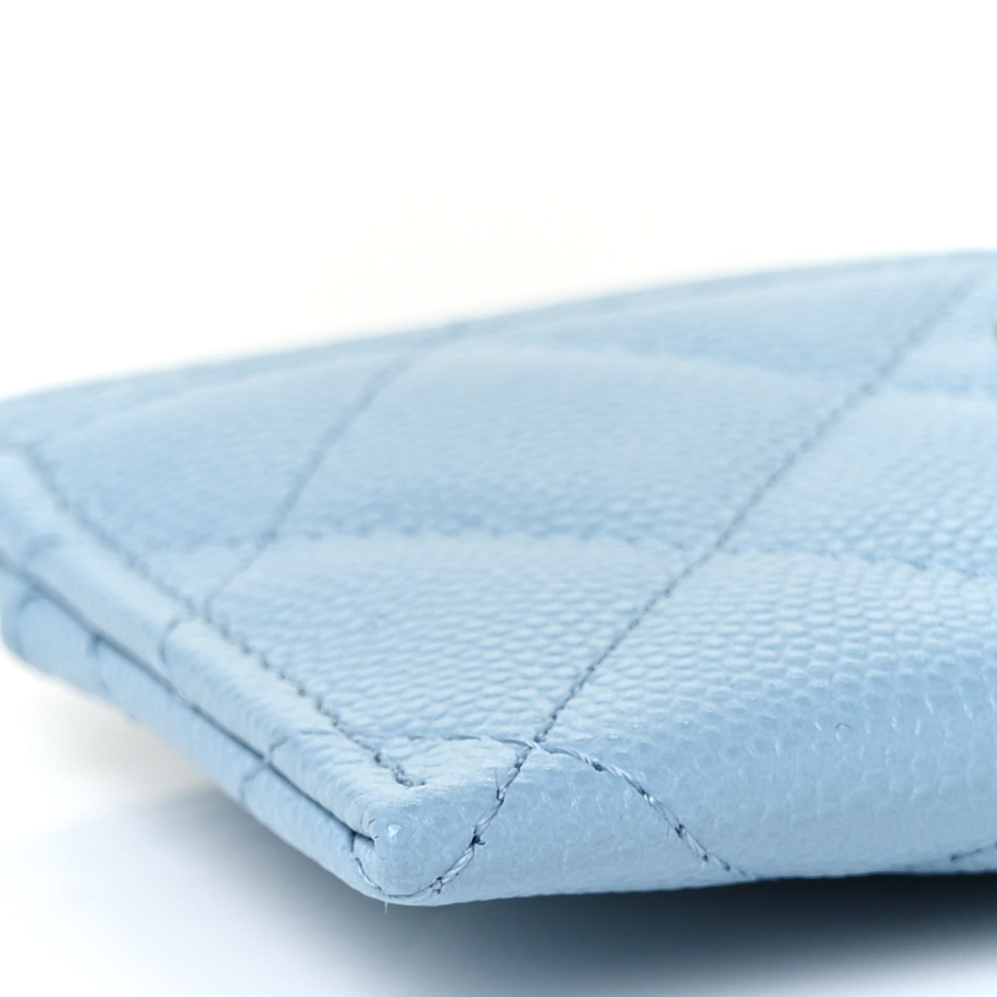 Caviar Quilted Card Holder Light Blue