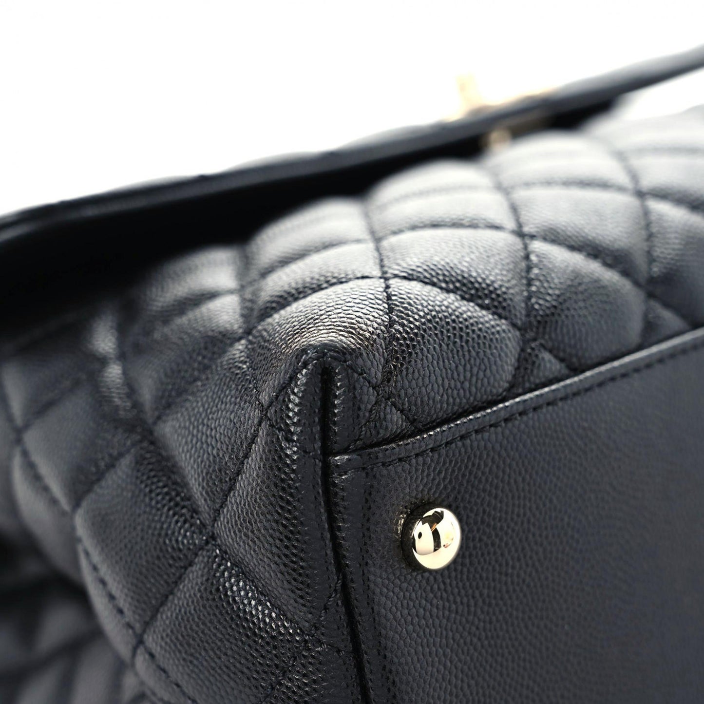 Caviar Quilted Medium Coco Handle Flap Black
