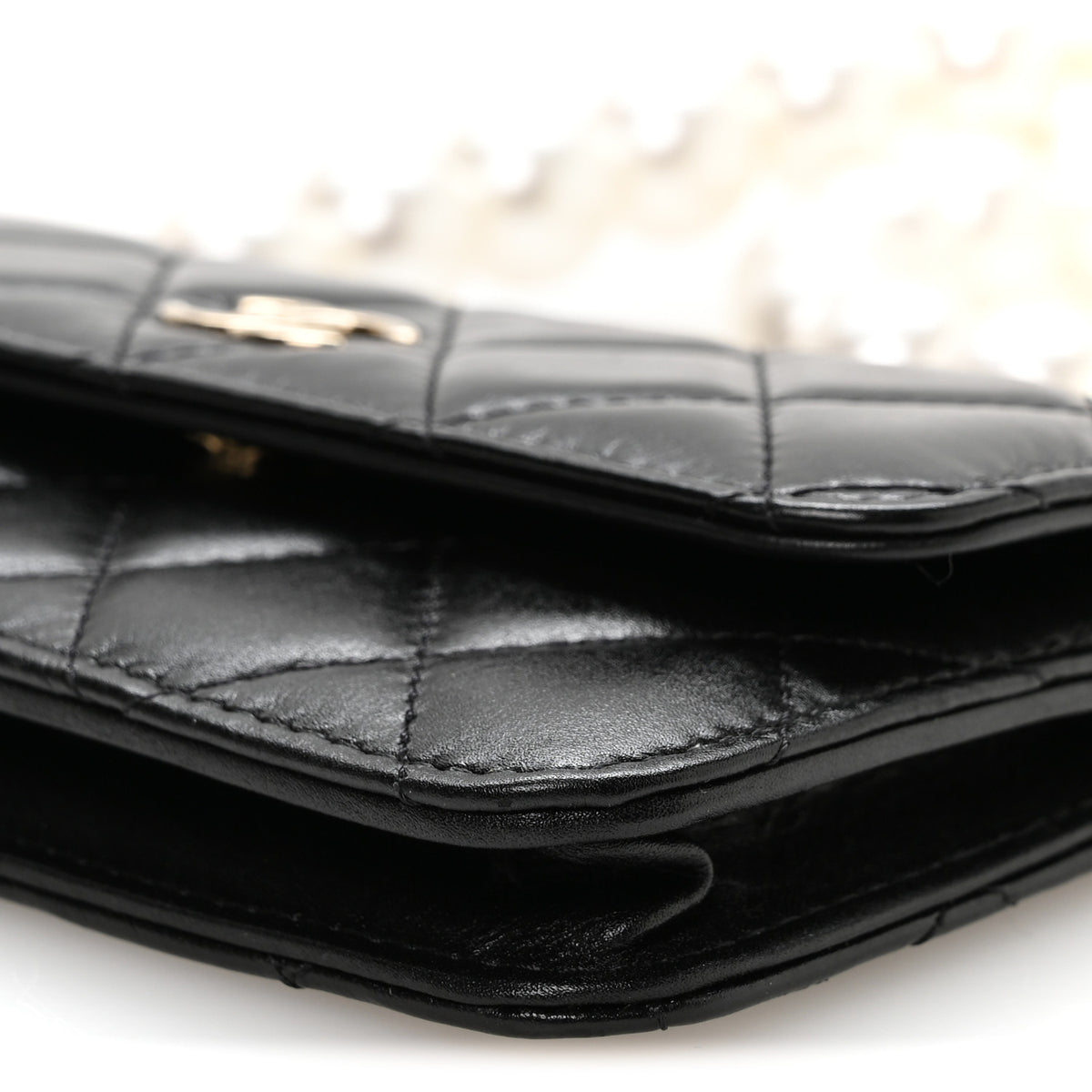 Calfskin Quilted Mini Maxi Pearls Wallet On Chain WOC Black