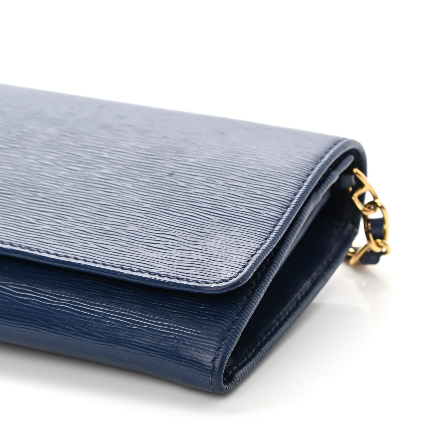 Saffiano Metal Oro Chain Wallet Bleuette