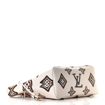 Louis Vuitton Monogram Giant Wild At Heart Neverfull MM Creme 3 of 5