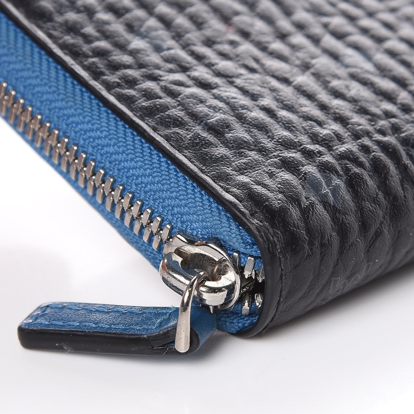 Visetos Large Zip Around Wallet Black Blue