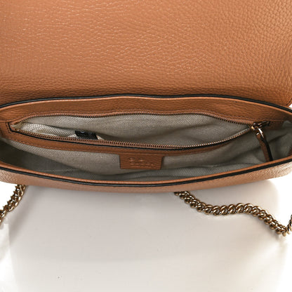 Gucci Pebbled Calfskin Medium Soho Flap Crossbody Camelia 5 of 13