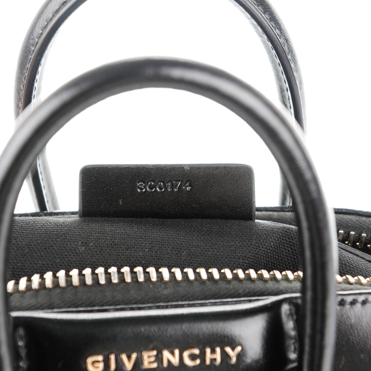 Shiny Lord Calfskin Mini Antigona Black
