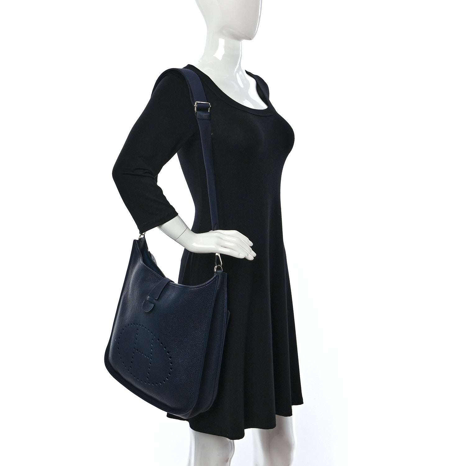 Hermes Taurillon Clemence Evelyne III GM Bleu Nuit 2 of 11
