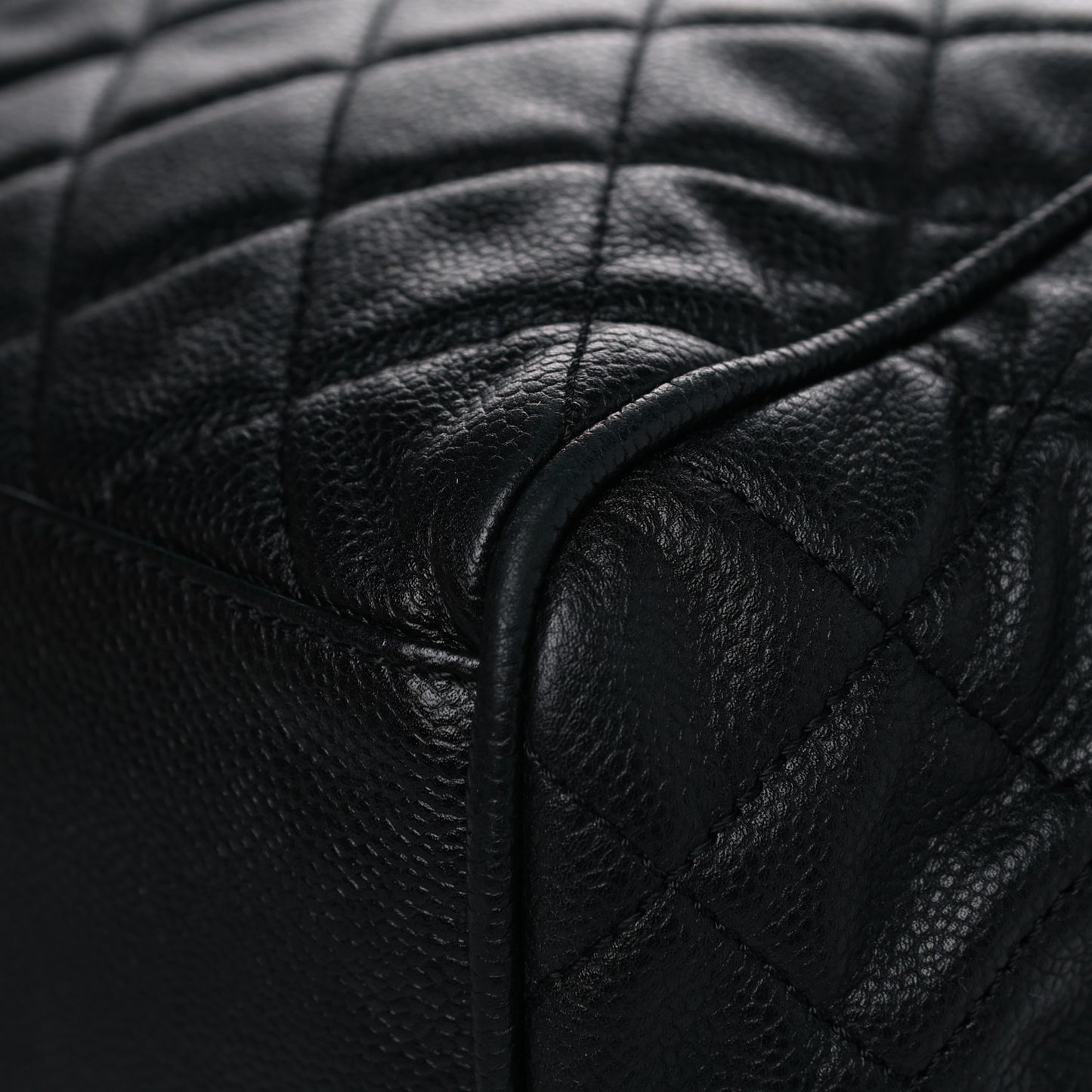 Caviar Quilted Timeless Accordion Flap Black