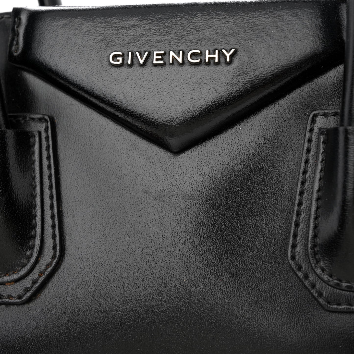 Shiny Lord Calfskin Small Antigona Black