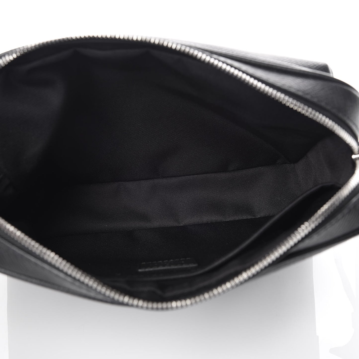 Taiga Monogram Eclipse Outdoor Messenger Black