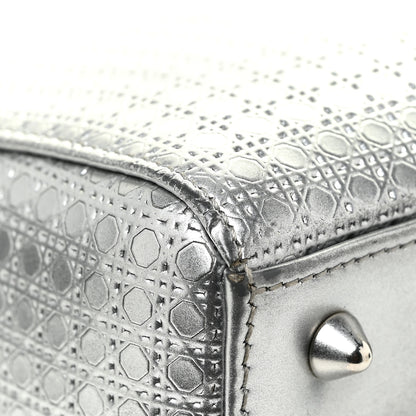 Christian Dior Metallic Patent Micro-Cannage Medium Lady Dior Silver 14 of 20