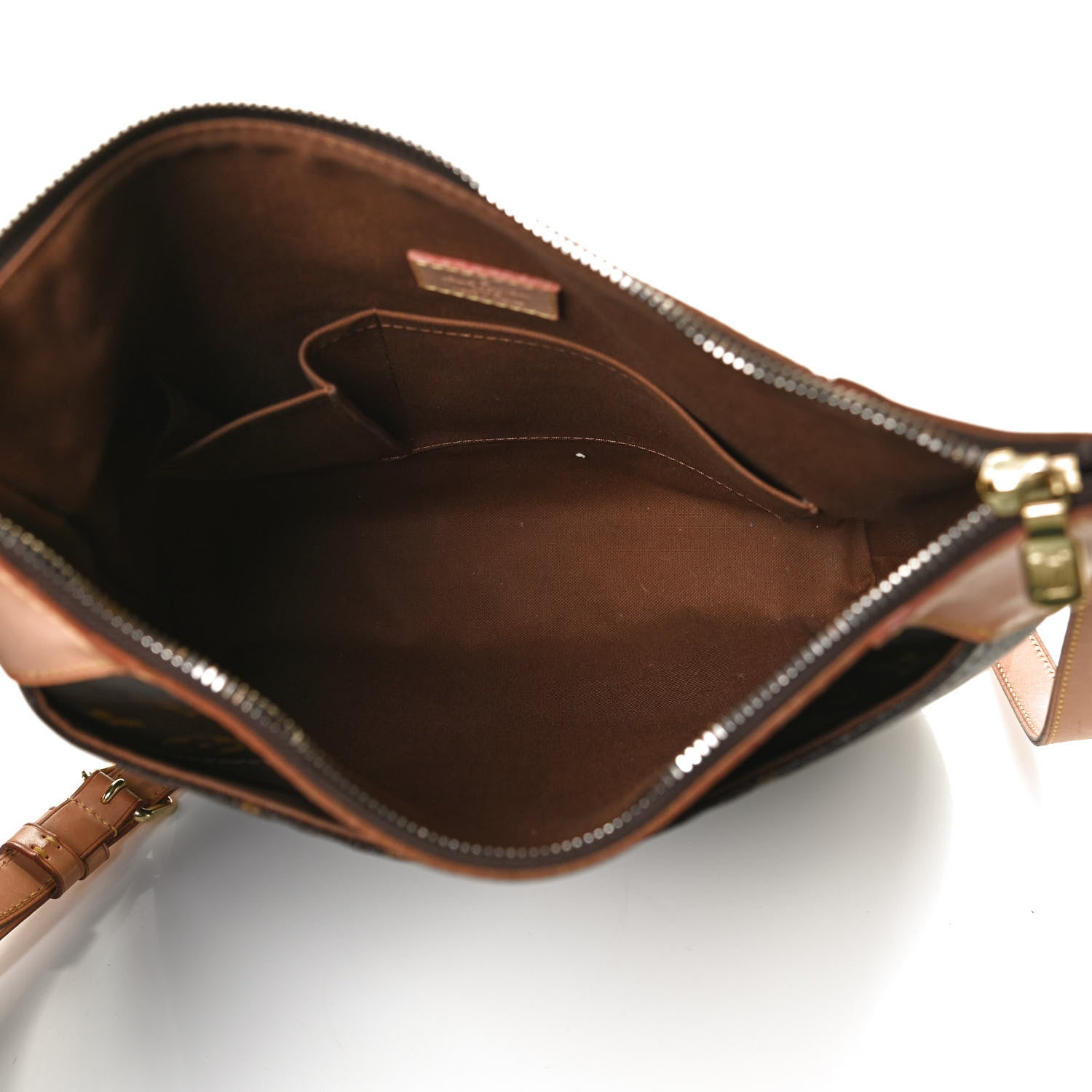 Louis Vuitton Monogram Odeon MM 5 of 12