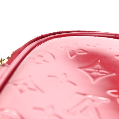 Louis Vuitton Vernis Pegase 45 Pomme D'Amour 25 of 34