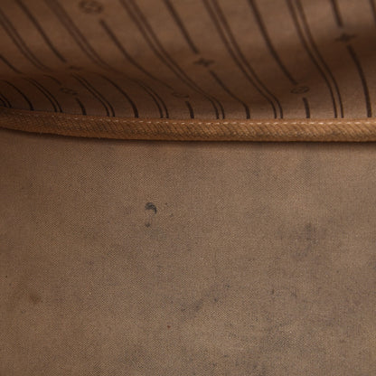 Louis Vuitton Monogram Neverfull GM 9 of 18